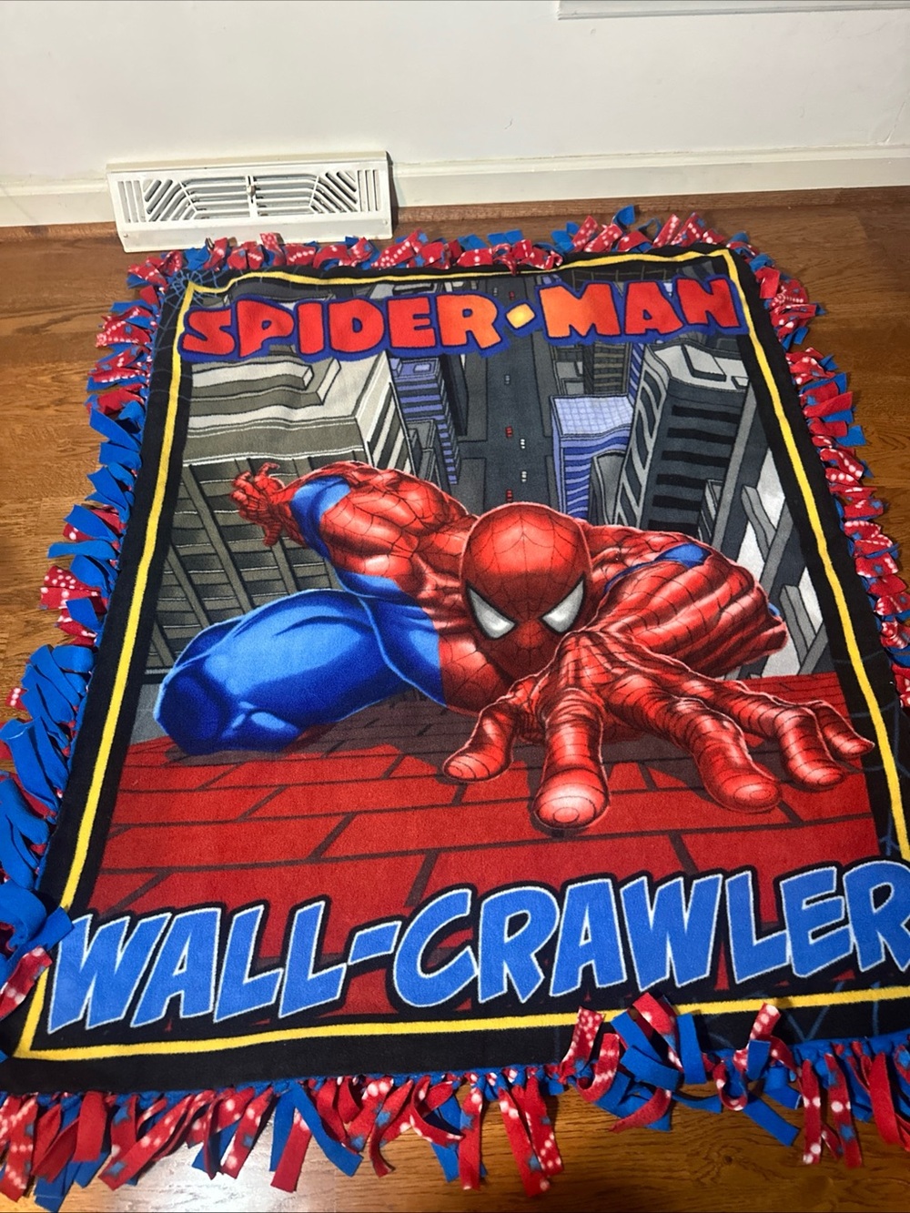 The Amazing Spider-Man Comic Book Fleece Throw Blanket Fringe Marvel 38x48